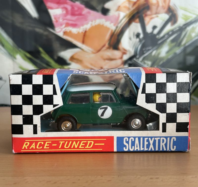 Scalextic C7 Race Tuned BMC Mini Cooper