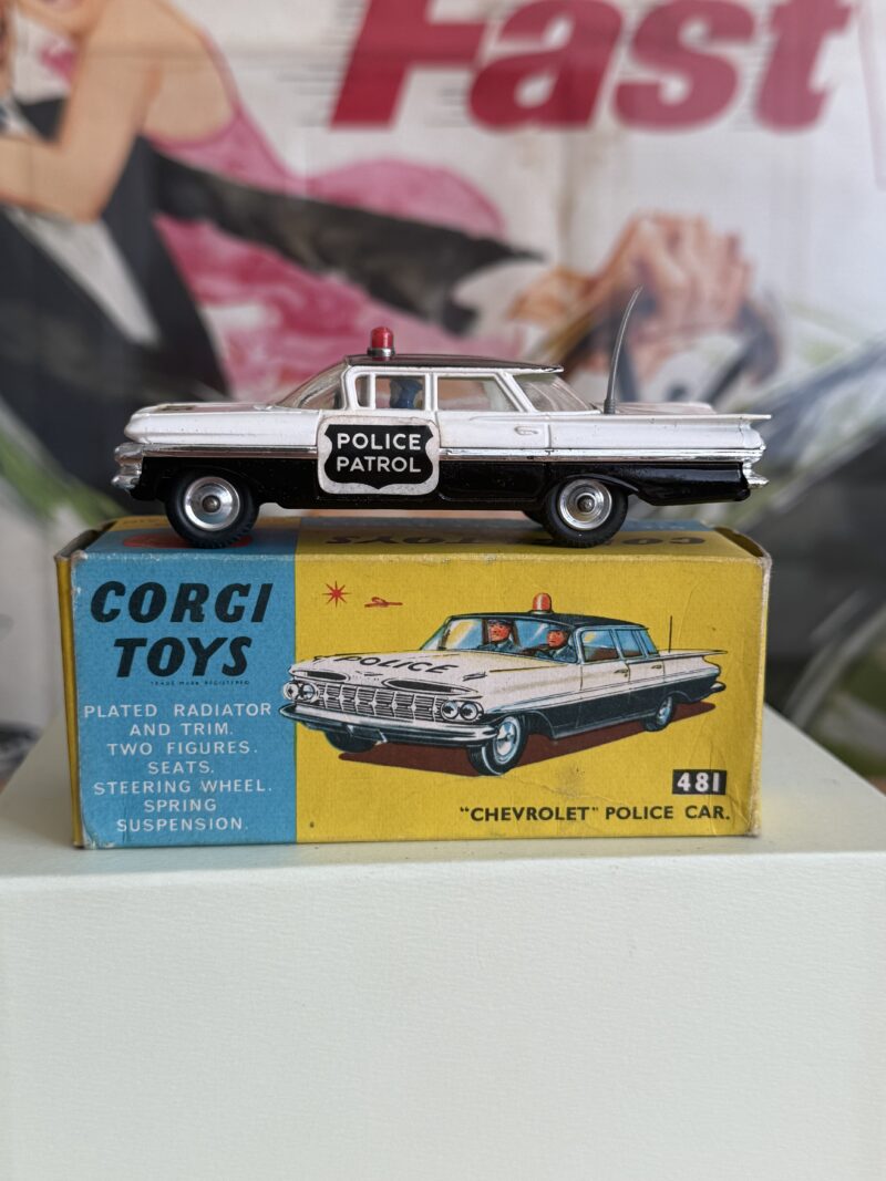 Corgi Toys 481 Chevrolet police patrol car. - Image 5