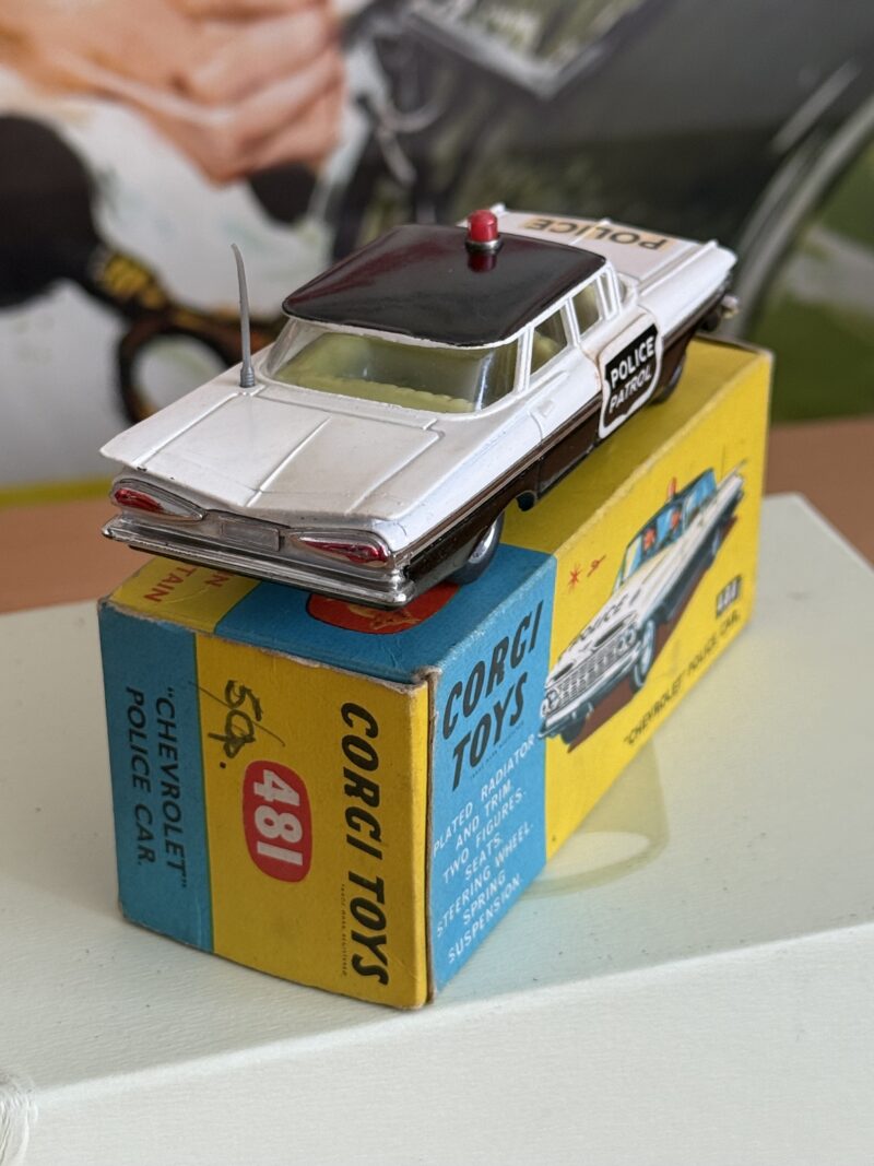 Corgi Toys 481 Chevrolet police patrol car. - Image 4
